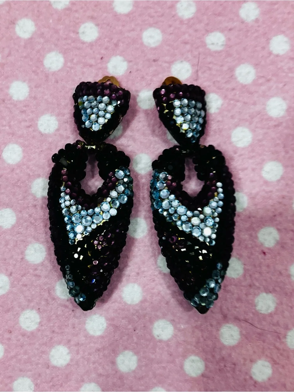 Vintage Beaded Clip-on Earrings.
